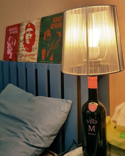 나무 파레트로 침대 만들기: 친환경 DIY 가이드